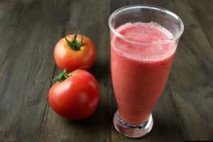 いつ飲む トマトジュース オススメは朝or夜？トマトの栄養リコピンを効率良く摂る方法